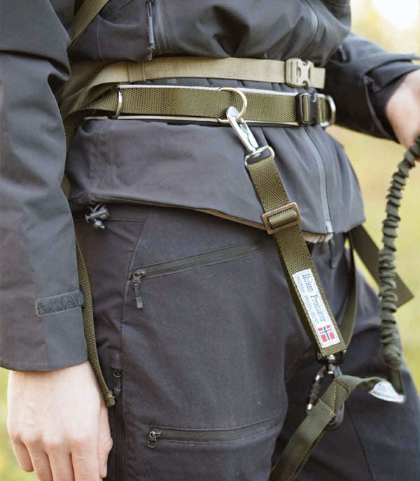 Huken dog belt handsfree leash in gray fabric with adjustable strap and metal clip, designed for comfortable handsfree walking.